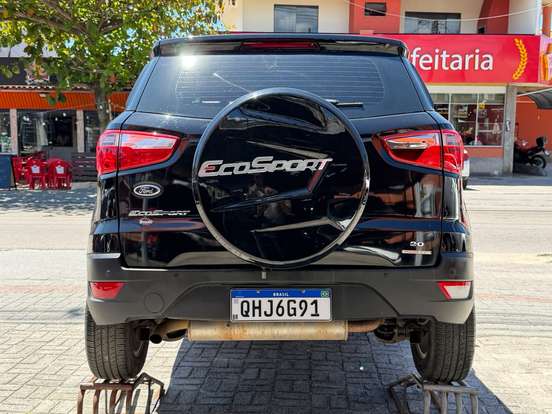 FORD-ECOSPORT-2014