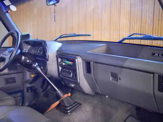 FORD-F-1000-4.9 I XL 4X2 CS GASOLINA 2P MANUAL FORD-F-1000-1997
