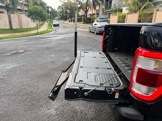 FORD-F-150-5.0 V8 GASOLINA CD PLATINUM FX4 AUTOMÁTICO FORD-F-150-2023