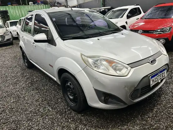 FORD-FIESTA-2012