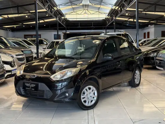 FORD FIESTA 1.6 ROCAM SE 8V FLEX 4P MANUAL