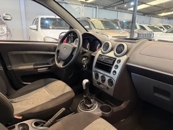 FORD-FIESTA-1.6 ROCAM SE 8V FLEX 4P MANUAL FORD-FIESTA-2014