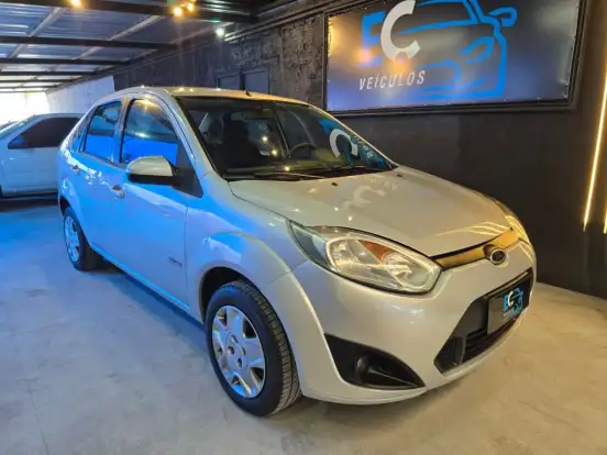 FORD-FIESTA-1.6 ROCAM SEDAN 8V FLEX 4P MANUAL FORD-FIESTA-2012