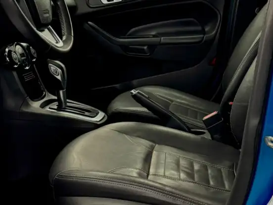 FORD-FIESTA-1.6 TITANIUM HATCH 16V FLEX 4P AUTOMÁTICO FORD-FIESTA-2014