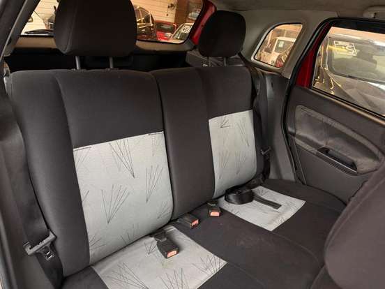 FORD-FIESTA-2007