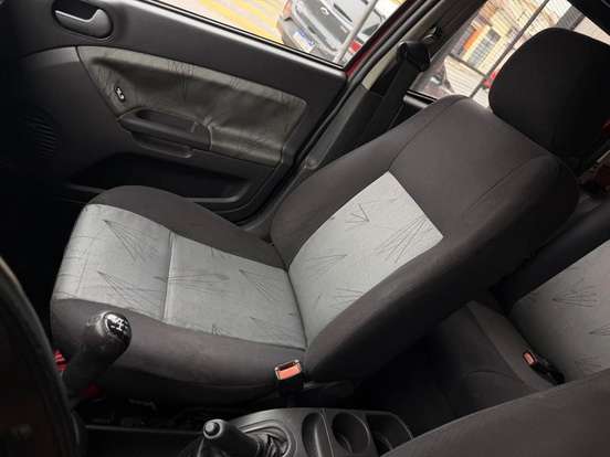 FORD-FIESTA-2007