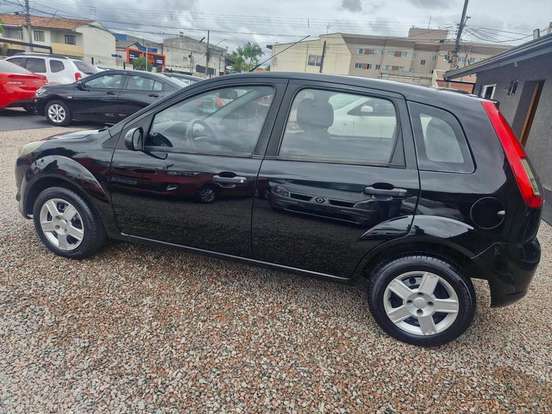 FORD-FIESTA-2011