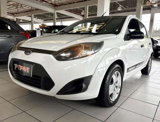 FORD-FIESTA-2013