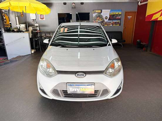 FORD-FIESTA-2011