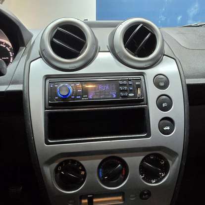FORD-FIESTA-2013