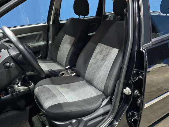 FORD-FIESTA-1.6 ROCAM SE 8V FLEX 4P MANUAL FORD-FIESTA-2013