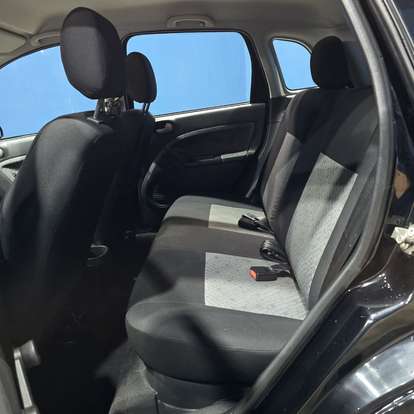 FORD-FIESTA-2013
