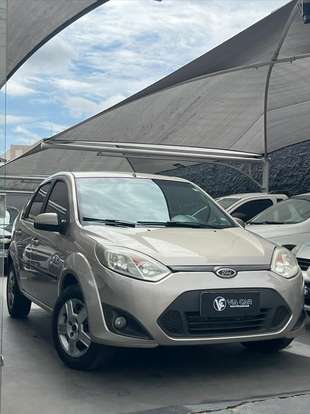 FORD-FIESTA-2013