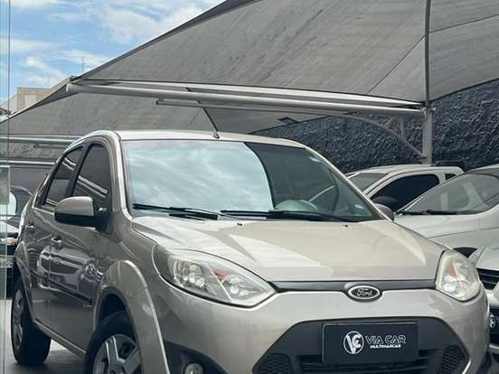 FORD-FIESTA-1.6 ROCAM SE SEDAN 8V FLEX 4P MANUAL FORD-FIESTA-2013