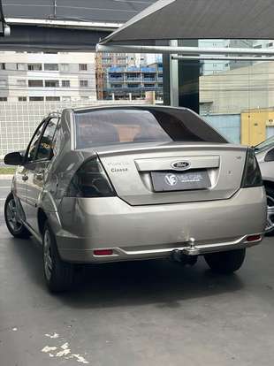 FORD-FIESTA-2013