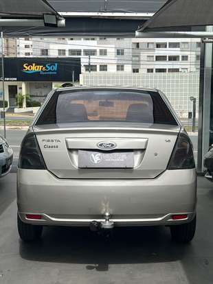 FORD-FIESTA-2013