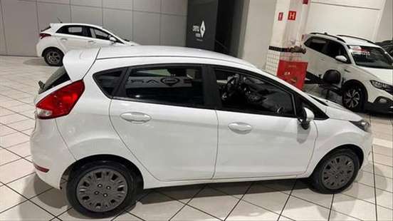 FORD-FIESTA-2017