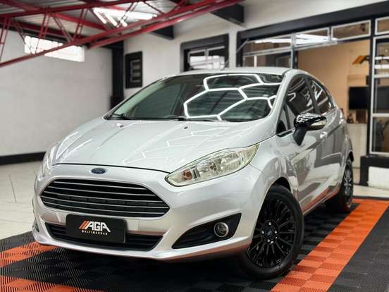 FORD-FIESTA-1.6 SE PLUS SEDAN 16V FLEX 4P POWERSHIFT FORD-FIESTA-2015