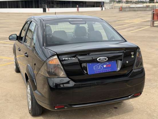 FORD-FIESTA-2014