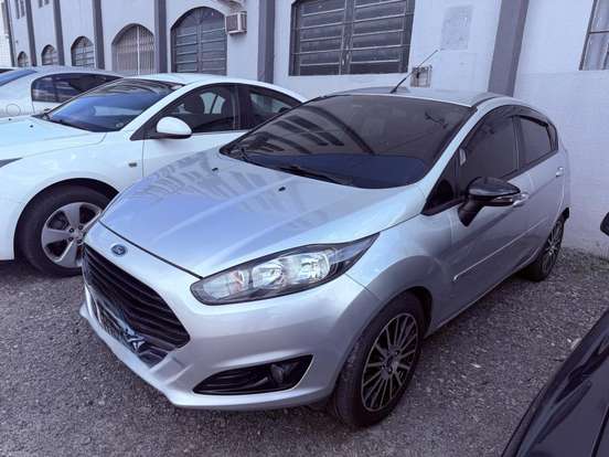 FORD-FIESTA-2017