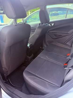 FORD-FIESTA-2017