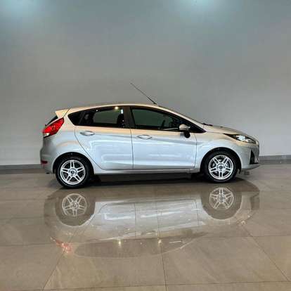 FORD-FIESTA-2017