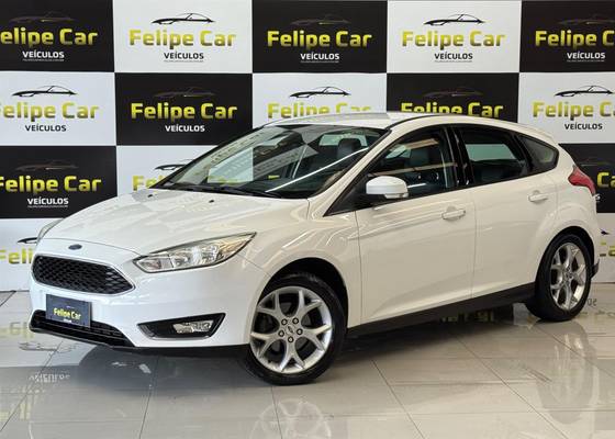 FORD FOCUS 1.6 SE PLUS 16V FLEX 4P MANUAL