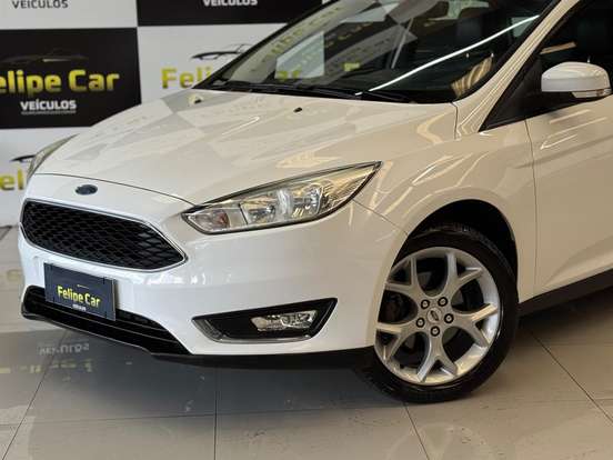 FORD-FOCUS-1.6 SE PLUS 16V FLEX 4P MANUAL FORD-FOCUS-2016