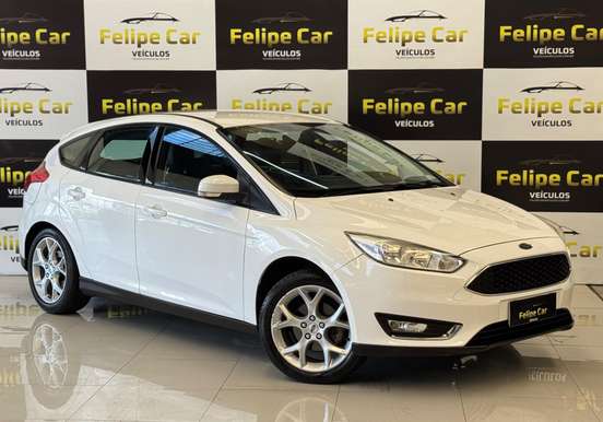 FORD-FOCUS-2016