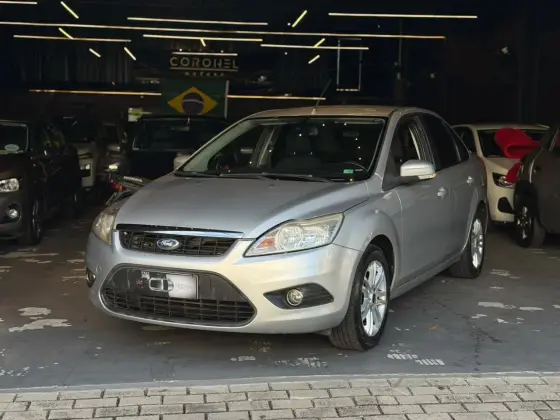 FORD FOCUS 2.0 GLX SEDAN 16V FLEX 4P AUTOMÁTICO