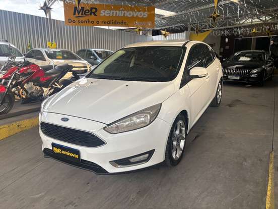 FORD-FOCUS-2.0 SE PLUS 16V FLEX 4P POWERSHIFT FORD-FOCUS-2015