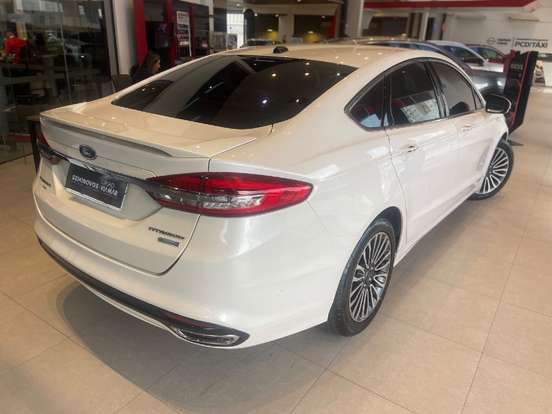 FORD-FUSION-2018