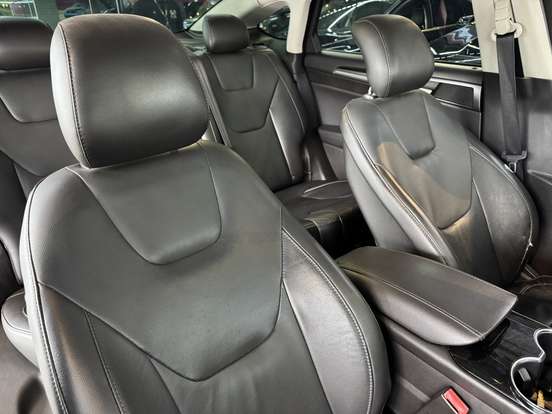 FORD-FUSION-2013