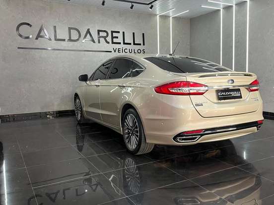 FORD-FUSION-2018