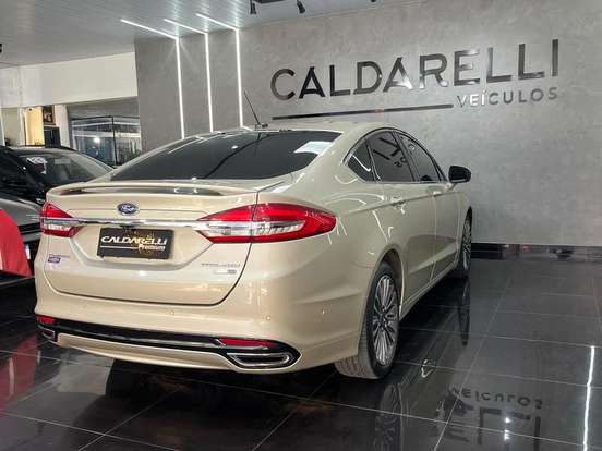FORD-FUSION-2.0 TITANIUM AWD 16V GASOLINA 4P AUTOMÁTICO FORD-FUSION-2018
