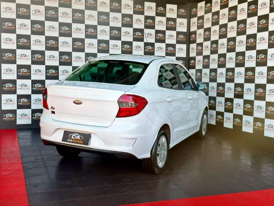 FORD-KA-1.5 TI-VCT FLEX SE PLUS SEDAN AUTOMÁTICO FORD-KA-2019