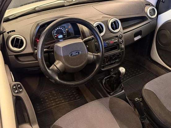 FORD-KA-2011