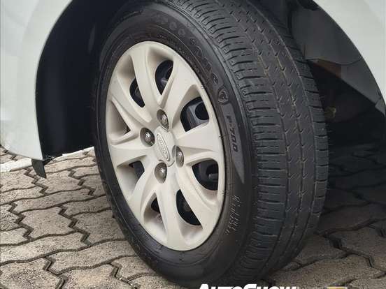 FORD-KA-1.0 TI-VCT FLEX SE MANUAL FORD-KA-2015
