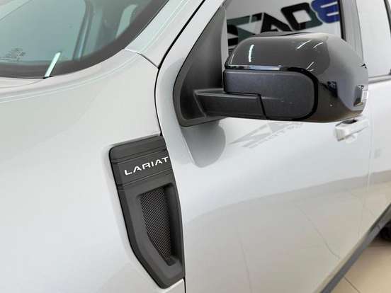 FORD-MAVERICK-2.0 ECOBOOST GASOLINA LARIAT FX4 AUTOMÁTICO FORD-MAVERICK-2024