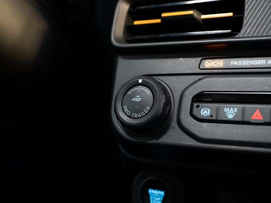 FORD-MAVERICK-2.0 ECOBOOST GASOLINA TREMOR AUTOMÁTICO FORD-MAVERICK-2025