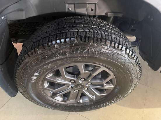 FORD-RANGER-2.0 TURBO DIESEL CD BLACK 4X2 AUTOMÁTICO FORD-RANGER-2025