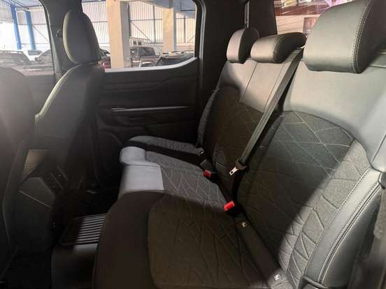 FORD-RANGER-2.0 TURBO DIESEL CD BLACK 4X2 AUTOMÁTICO FORD-RANGER-2025