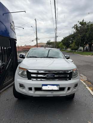 FORD-RANGER-2013