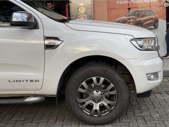 FORD-RANGER-3.2 LIMITED 4X4 CD 20V DIESEL 4P AUTOMÁTICO FORD-RANGER-2016