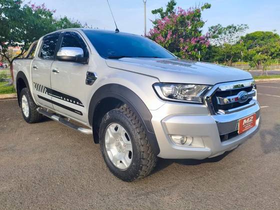 FORD RANGER 3.2 XLT 4X4 CD 20V DIESEL 4P AUTOMÁTICO