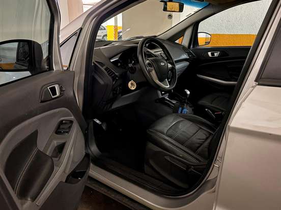 FORD-ECOSPORT-2015