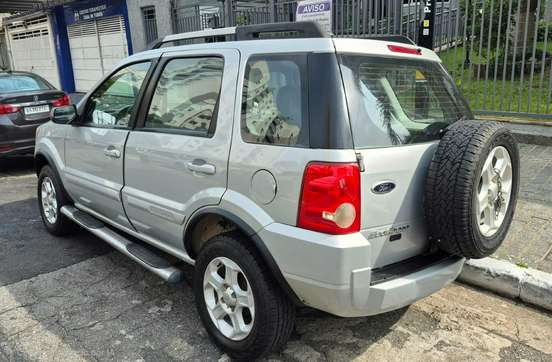 FORD-ECOSPORT-2012