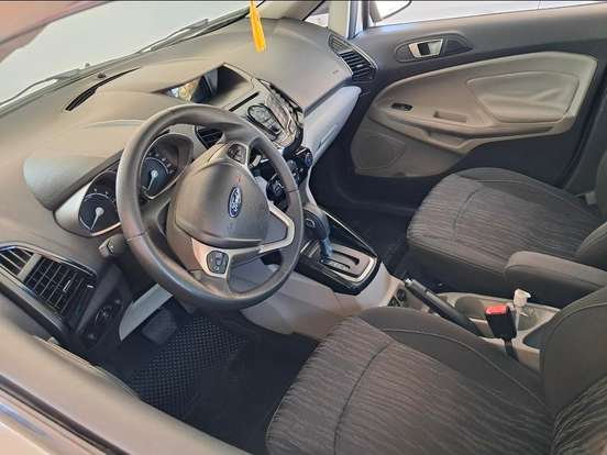 FORD-ECOSPORT-2013