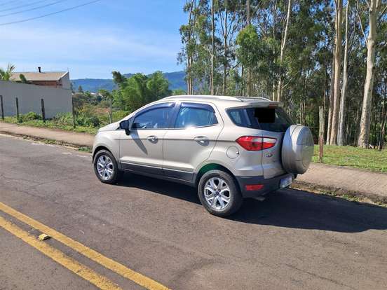 FORD-ECOSPORT-2013