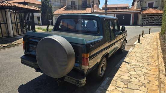 FORD-F-1000-1990